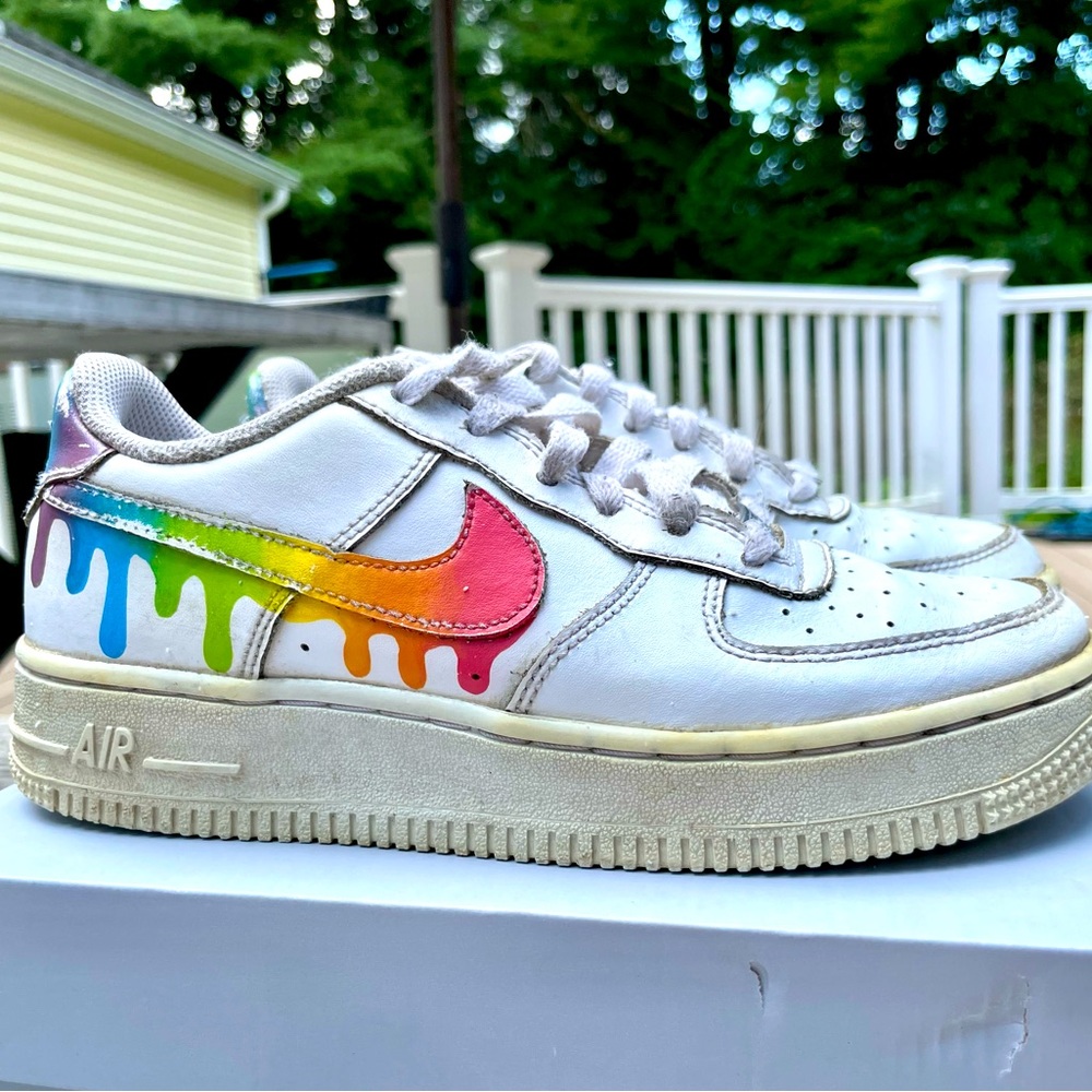 Used custom Nike Air Force 1 Youth. Drip swoosh